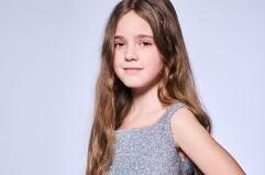 Elena Sophia Senise, il talento che conquista la fiction italiana: da &laquo;Don Matteo&raquo; ai casi dell'avvocato Guerrieri