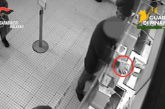 Prestanomi inconsapevoli versano un milione e mezzo ai truffatori: indagini anche in Puglia