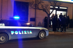 Galatina, &laquo;Colpo grosso&raquo; in gioielleria: all'opera ladri &laquo;acrobati&raquo; per un bottino di 50mila euro