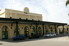 Brindisi, accoltellamento vicino alla stazione: arrestati due egiziani