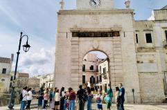 A Bitonto nasce &laquo;Arte, Cura, Educazione&raquo;: il progetto che trasforma l&rsquo;arte in welfare sociale