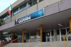 Bari, svastiche incise sui pc al Liceo Salvemini. La denuncia: &laquo;Non &egrave; semplice vandalismo&raquo;