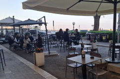 A Bari ordinanze, protocolli e riunioni: breve storia di una &laquo;movida tormentata&raquo; all'Umbertino