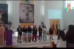 &laquo;Per sempre s&igrave;&raquo; diventa preghiera: a Margherita di Savoia 200 ragazzi cantano Sal Da Vinci durante la Messa
