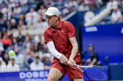 Alcaraz batte Sinner agli US Open e torna n.1 del tennis