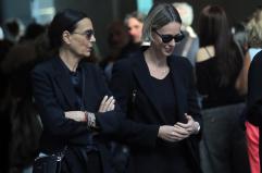Chiusa la camera ardente di Armani, in 16mila per l'addio
