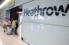 Evacuato terminal Heathrow, perdita di materiali pericolosi
