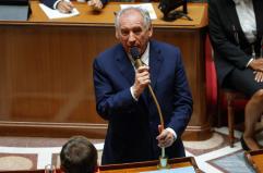 Cade il governo Bayrou,Assemblée Nationale nega la fiducia