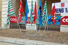 Sindacati, prosegue protesta Yoox, proclamate 8 ore di sciopero
