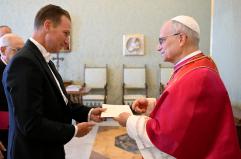 Ambasciata Usa, 'Il Papa prega per la famiglia Kirk'
