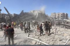 Gaza City, l'Esercito israeliano abbatte anche la torre Al-Kawthar