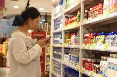 Cina, +5,2% produzione industriale agosto, minimi 12 mesi