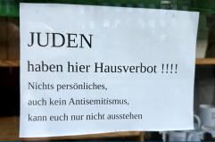 'Vietato l'accesso agli ebrei', cartello shock in Germania
