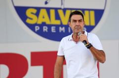 Vannacci, 'giuramento di Pontida e X Mas si insegnino a scuola'