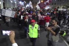 Peru', scontri a Lima durante le proteste antigovernative