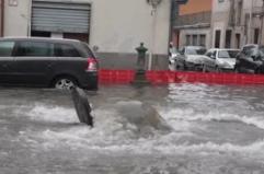 Allagamenti in zona sud Milano, a Niguarda evacuata una scuola