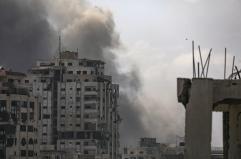 Wafa, 33 palestinesi uccisi dall'alba dai raid a Gaza