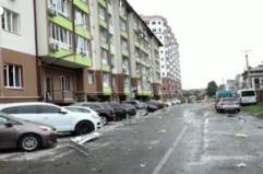 Ucraina, le conseguenze degli attacchi russi nella regione di Kiev: danni e distruzione