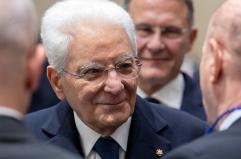 Mattarella, servono percorsi di dialogo che aiutino la pace