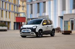 Mercato auto Italia +4% a settembre, Stellantis tre volte di più