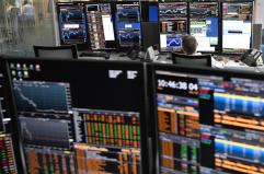 Borsa: l'Europa accelera, Milano +0,8%