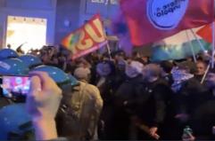 Flotilla, Roma: i manifestanti fronteggiati dalle Forze dell'ordine