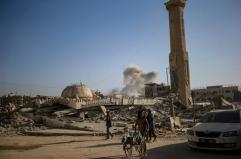 Trump, 'Hamas pare pronta alla pace, Israele fermi le bombe'