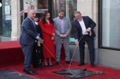 Lauren Graham conquista una stella sulla Hollywood Walk of Fame