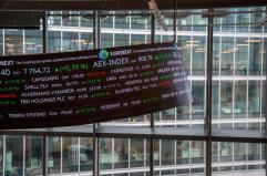 Borsa: Europa in ordine sparso, scivola Parigi, Milano -0,1%