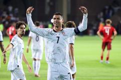 ++ Cristiano Ronaldo è il primo calciatore miliardario ++