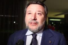 Tensioni a Livorno, Salvini: "Certa sinistra alimenta odio e rabbia"