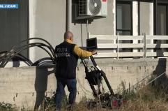 Duplice infanticidio,fidanzato indagato per favoreggiamento