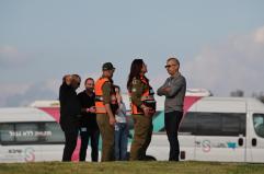 Gli ultimi 13 ostaggi vivi consegnati all'Idf