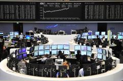 Borsa: l'Europa apre in calo, Francoforte -0,9%