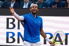 Tennis:Stoccolma; Berrettini vince derby con Zeppieri,è a ottavi