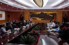 Cina agli Usa: 'Pronti alla guerra commerciale fino alla fine'