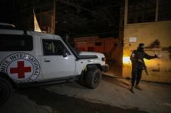 Hamas, rispettiamo accordo ma servono attrezzature