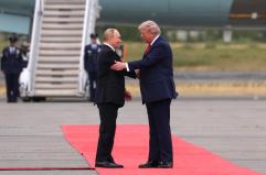 Media, Trump parlerà oggi con Putin