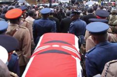 Kenya, l'omaggio alla salma dell'ex leader d'opposizione Odinga