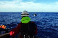 A Lampedusa 2 migranti morti e 14 in gravi condizioni