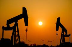 Corrono petrolio e gas dopo sanzioni Usa alla Russia