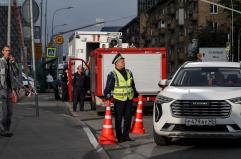 Drone ucraino su un palazzo residenziale, cinque feriti