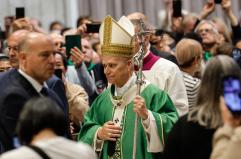 Il Papa, stop clericalismi e logiche potere, Chiesa è ospitale Il Papa, stop clericalismi e logiche potere, Chiesa è ospitale
