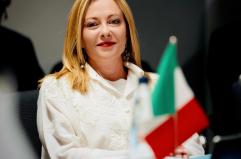 Meloni, 5 miliardi su 44 di profitti, banche siano soddisfatte Meloni, 5 miliardi su 44 di profitti, banche siano soddisfatte