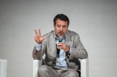 Salvini, nessuna opera definanziata per pagare ponte Stretto Salvini, nessuna opera definanziata per pagare ponte Stretto