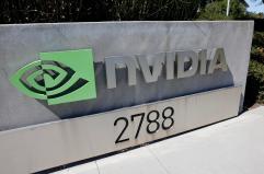 Nvidia record con IA, è la prima a valere 5.000 miliardi Nvidia record con IA, è la prima a valere 5.000 miliardi