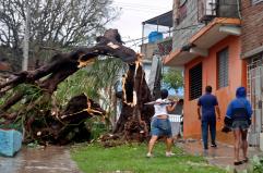 Cuba al buio dopo il passaggio devastante di Melissa