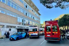 Spray urticante in scuola a Pescara, evacuato liceo