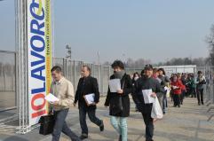 Manovra: Lega al lavoro su flat tax al 5% per gli under30