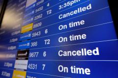 Segretario Trasporti Usa, 'il traffico aereo si ridurrà a zero'